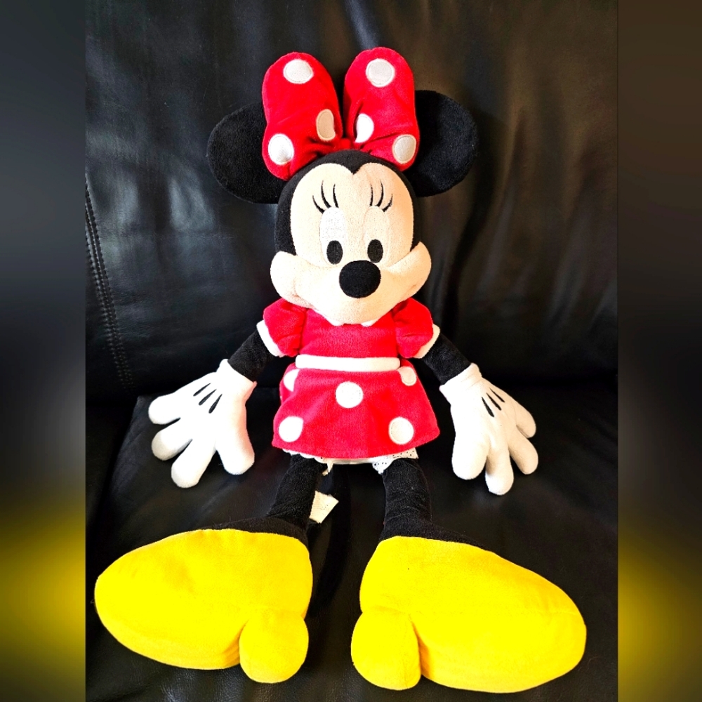 Minnie Mouse Plush 18 inch